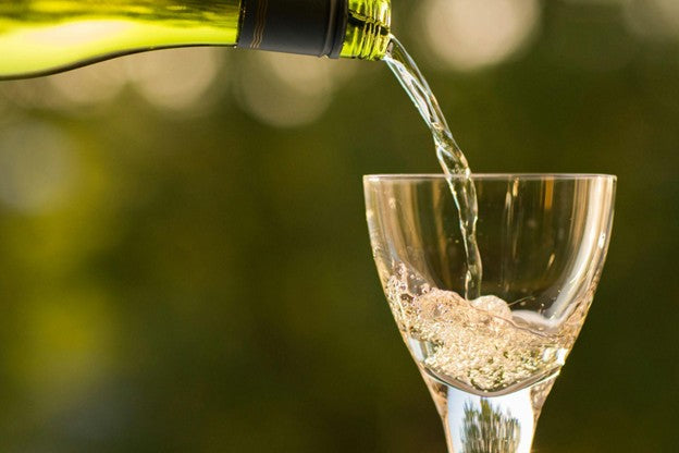 What Is the Best Non-Alcoholic Wine That Actually Tastes Like Wine?